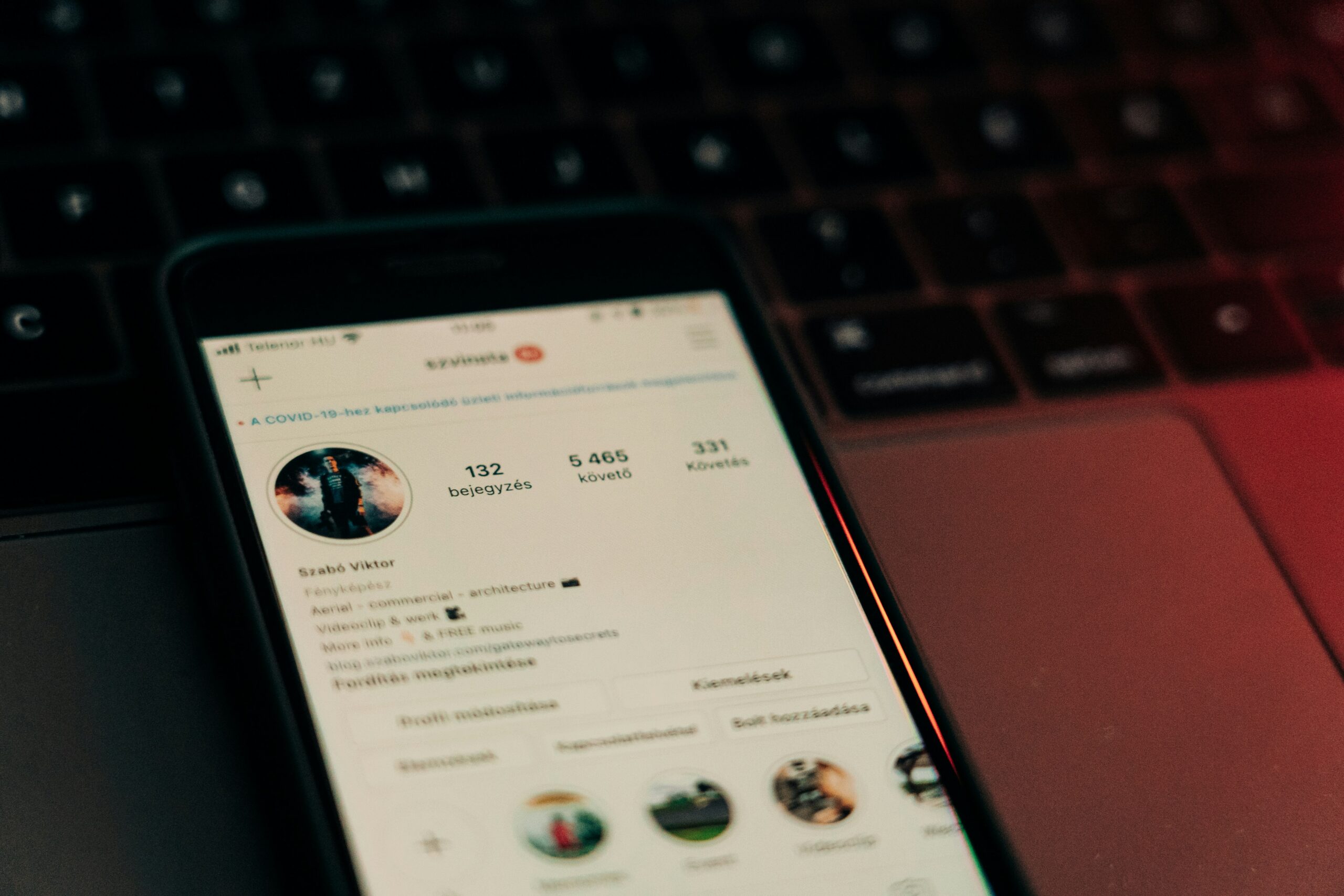 Biographie Instagram professionnelle percutante avec l'IA